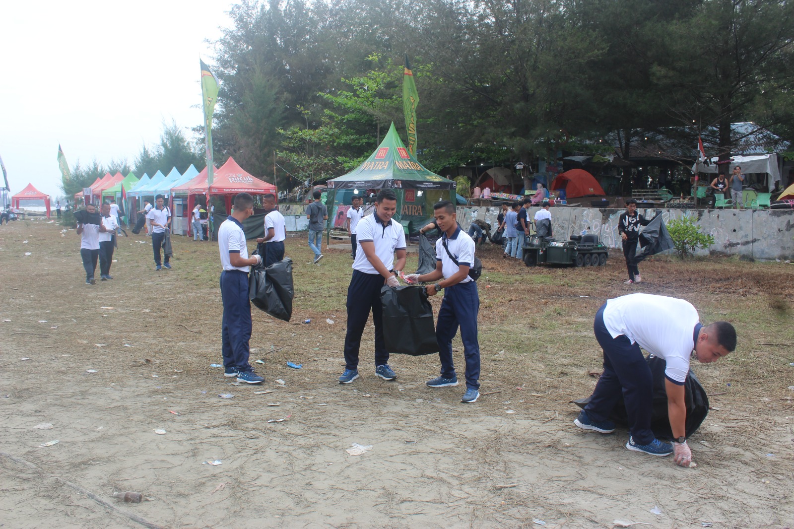 Peduli Lingkungan, Lanal Bengkulu Gelar Program Laut Bersih