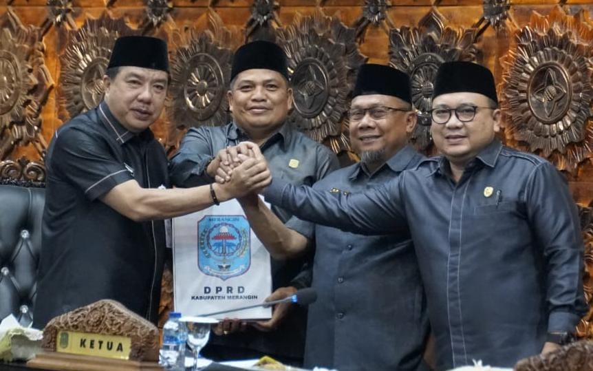 Dinihari Jumat (30/11), RAPBD 2024 Disepakati Pj Bupati Merangin H Mukti Sampaikan Apresiasi ke Dewan