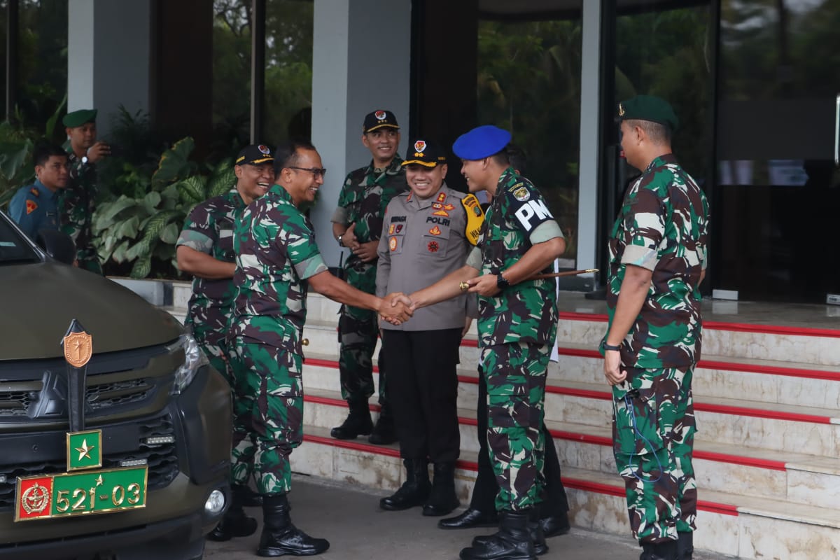 WAKAPOLRES METRO JAKUT TINJAU PENGAMANAN KEGIATAN MUSYAWARAH KERJA NASIONAL MAJELIS ULAMA INDONESIA 2023