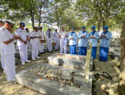 Sambut Hari Armada RI Tahun 2023, Lanal Sabang Laksanakan Ziarah Rombongan di TMP Banda Aceh