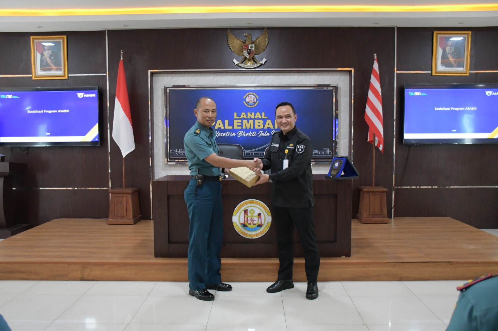 PT. Asabri (Persero) dan Bank Bukopin Cabang Palembang Gelar Sosialisasi di Lanal Palembang