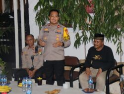 Cangkrukan Bersama Sat Kamling RW 03 Menteng