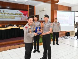 Irjen Pol Rusdi Hartono berikan pembekelan kepada Siswa Diktukba Polri Gelombang II T.A. 2023 SPN Polda Jambi