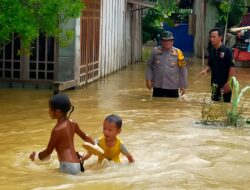 Telusuri Dampak Banjir di Perumahan Warga,Iptu. T.T. Munthe. SH.MH Siapkan Antisipasi Bila Banjir Meluas