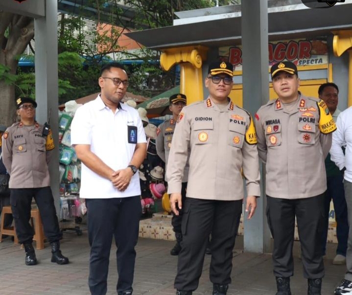 Kapolres Metro Jakarta Utara Kunjungan di Taman Impian Jaya Ancol Dalam Rangka “Operasi Lilin Jaya 2023” Nataru