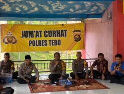 Jum’at Curhat Kapolres Tebo Akbp I Wayan Arta Ariawan SH. S. Ik. MH Mendengarkan  Keluhan Masyarakat Tentang Gangguan Kamtibmas Di Tanggo Rajo Kel Tebingtinggi