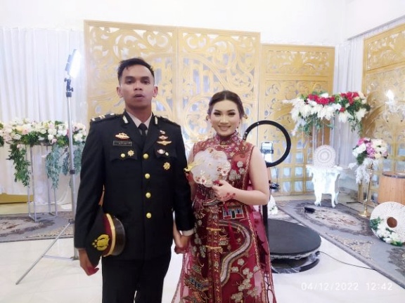 Momen Haru di Hari Pernikahan Gayuh dan Ana Putri Yongtek di Hotel CK, yang Istimewah Senang, Sedih, Haru, dan Bahagia Buat Sang Ayah Yontek