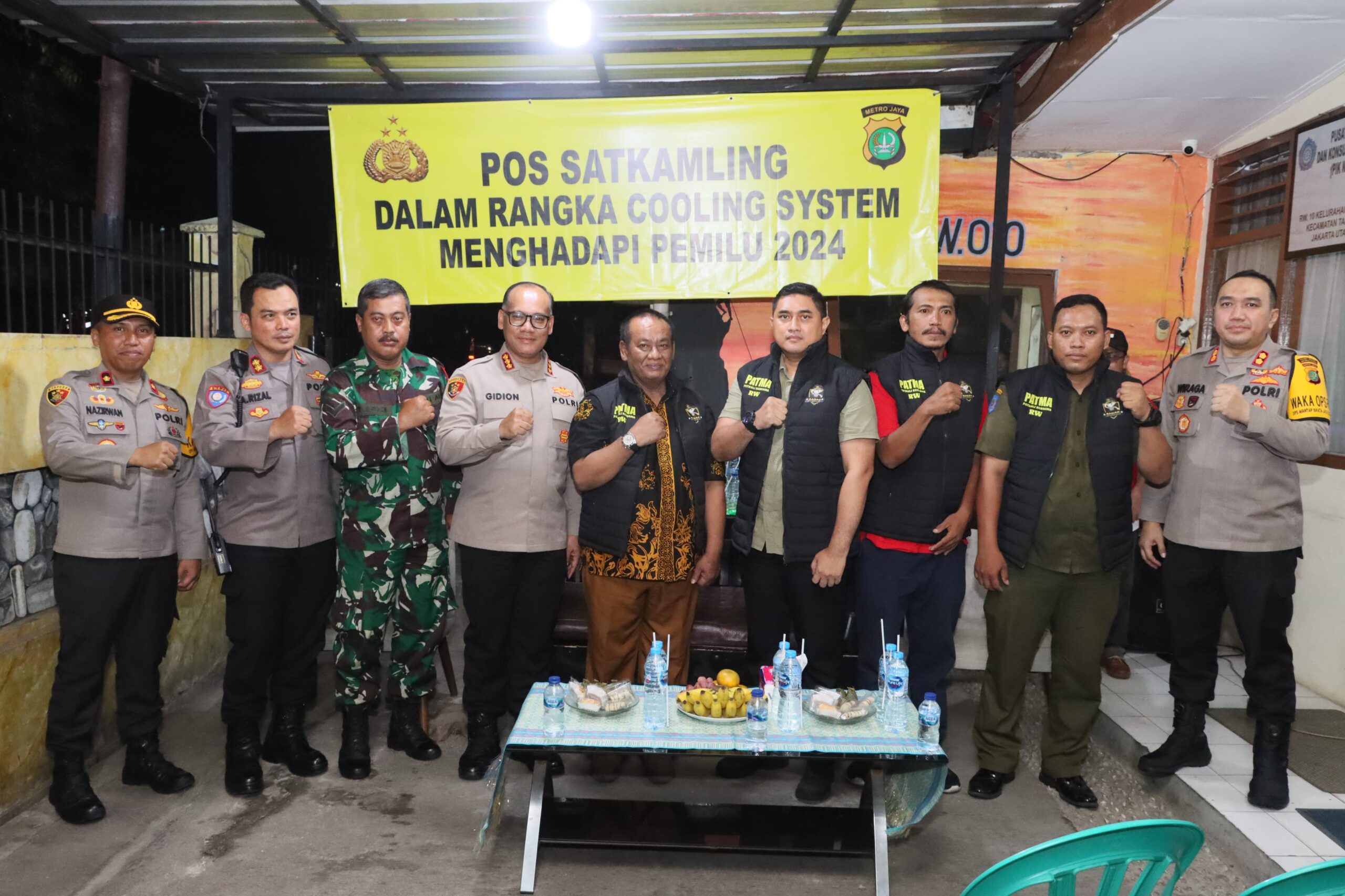 Sambang Pos Satkamling di Sunter Agung, Kombes Gidion Ajak Warga Peduli Kamtibmas