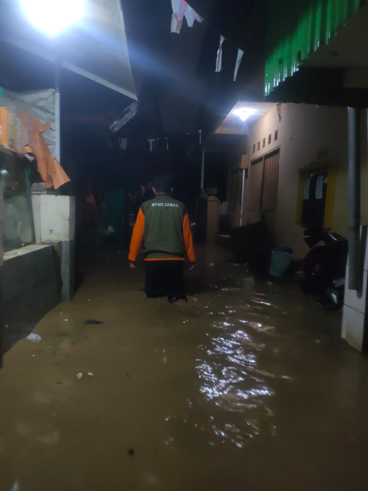 Banjir Bandang di Kawasan Braga, 150 Orang Dievakuasi