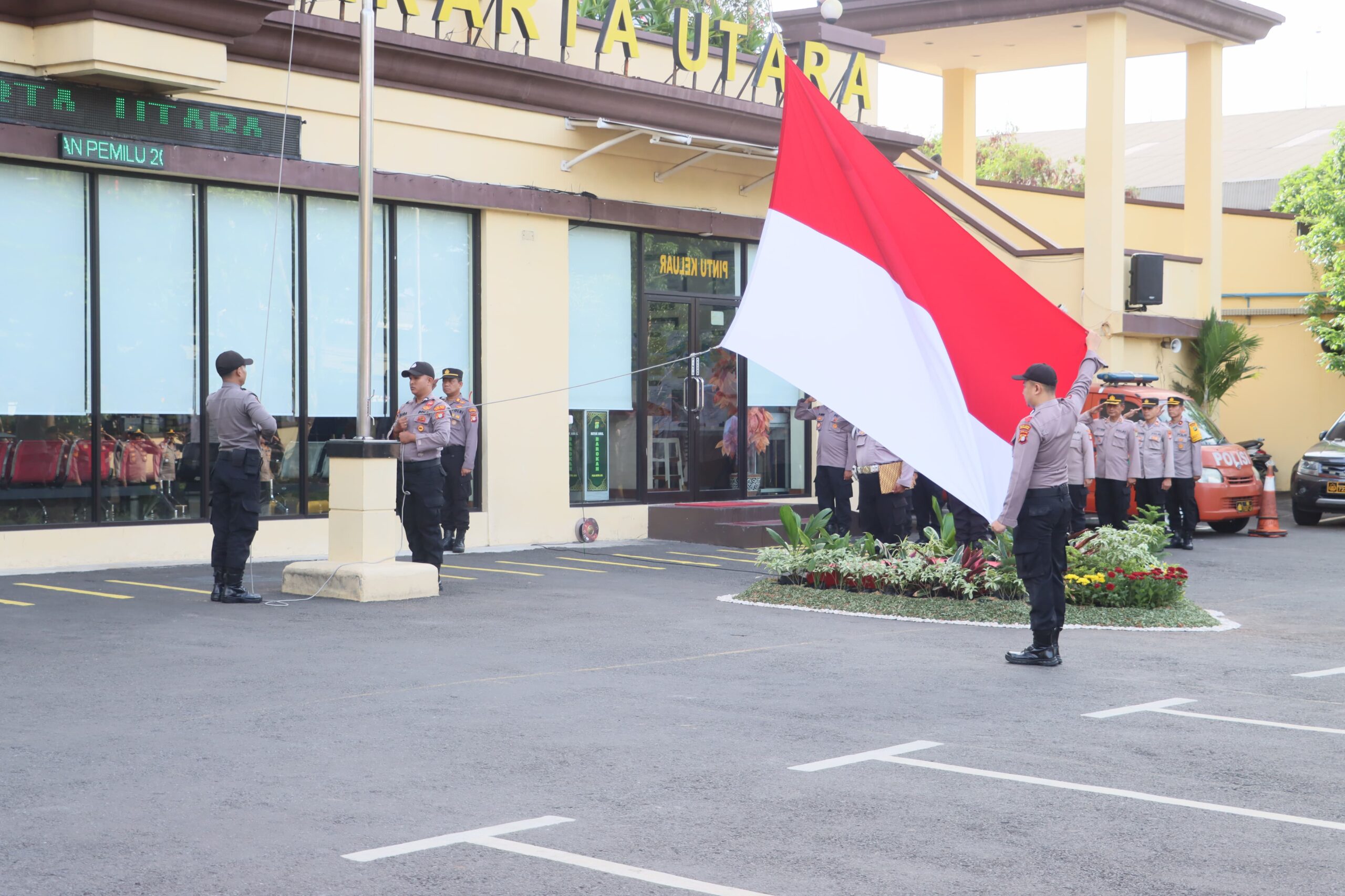 Polres Metro Jakarta Utara Adakan Upacara Hari Kesadaran Nasional 2024