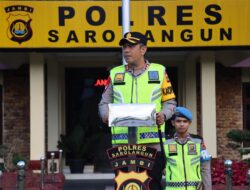 Kapolres Sarolangun Cek Kesiapan Perlengkapan Pribadi Personilnya Dalam Rangka Pengamanan Pemilu 2024