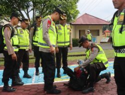 Kapolres Sarolangun AKBP Budi Prasetya, S.IK, M.Si Pimpin Pergeseran Pasukan Pengamanan TPS