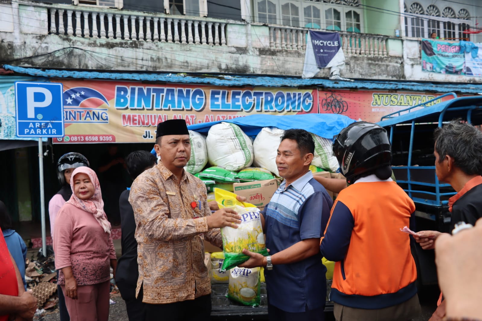 Forkopimda Gelar Operasi Pangan Murah dalam rangka pengendalian Inflasi di Kabupaten Merangin.