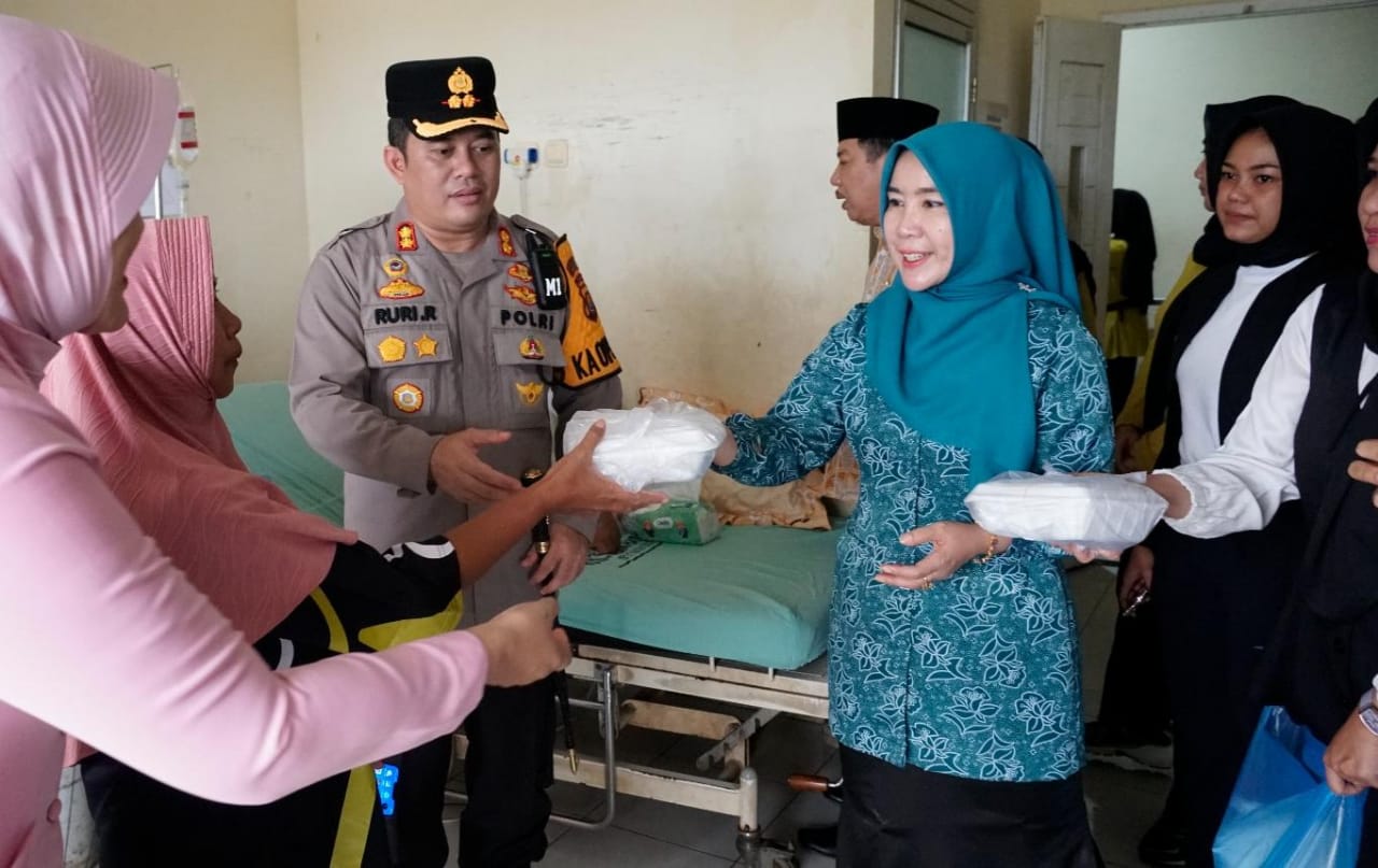 Grebek UMKM Ramadhan 1445 H Merangin di hadiri Kapolres dapat Respon Luar Biasa dari Masyarakat   