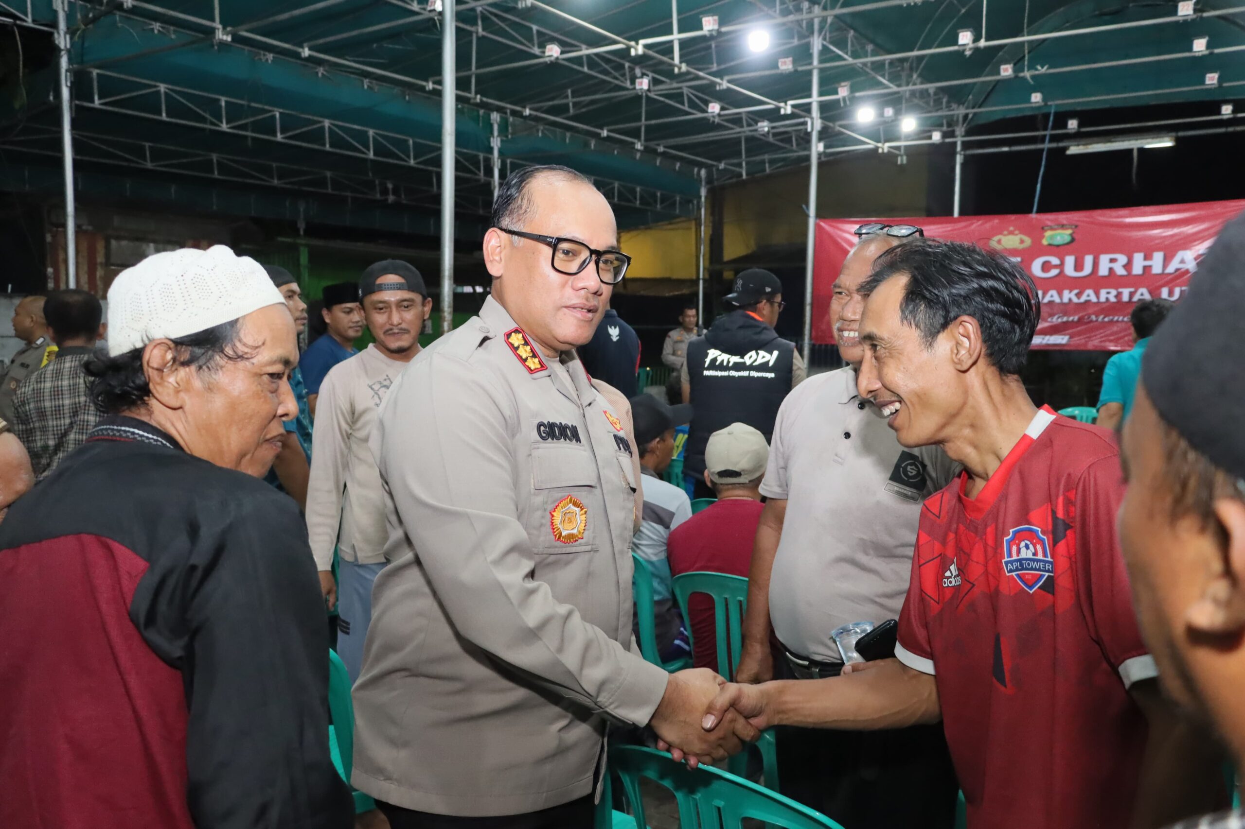 Jumat Curhat Di Semper Barat, Polisi Ajak Pecinta Burung Jadi Bagian Penguatan Kamtibmas