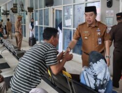 Pj Bupati Sidak Kantor-kantor Pelayanan Publik Pada Hari Pertama Masuk Kerja Pasca Hari Raya Idul Fitri 1445 H      