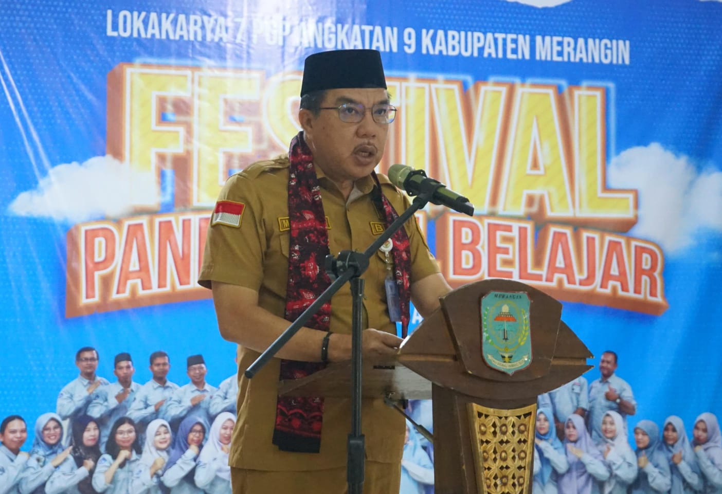 Guru Pembentuk Karekter Generasi Bangsa Festival Panen Hasil Karya Guru Penggerak Lokakarya ke-7 Sukses