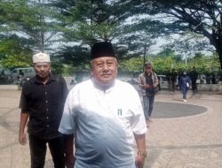 Pengembalian Formulir H. Akhmad Jajuli di Dampingi Timnya