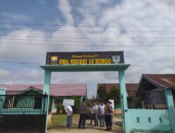 Kapolsek Pelepat,Dari Pada Coret coretan Baju menjelang kelulusan,Lebih baik Sumbangkan pada warga yang membutuhkan