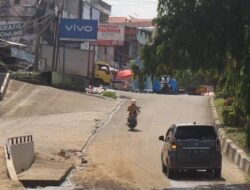 Alhamdulillah Jalan Tergenang Sudah Kering Setelah Dibongkar, Titik Penyumbat Ditemukan