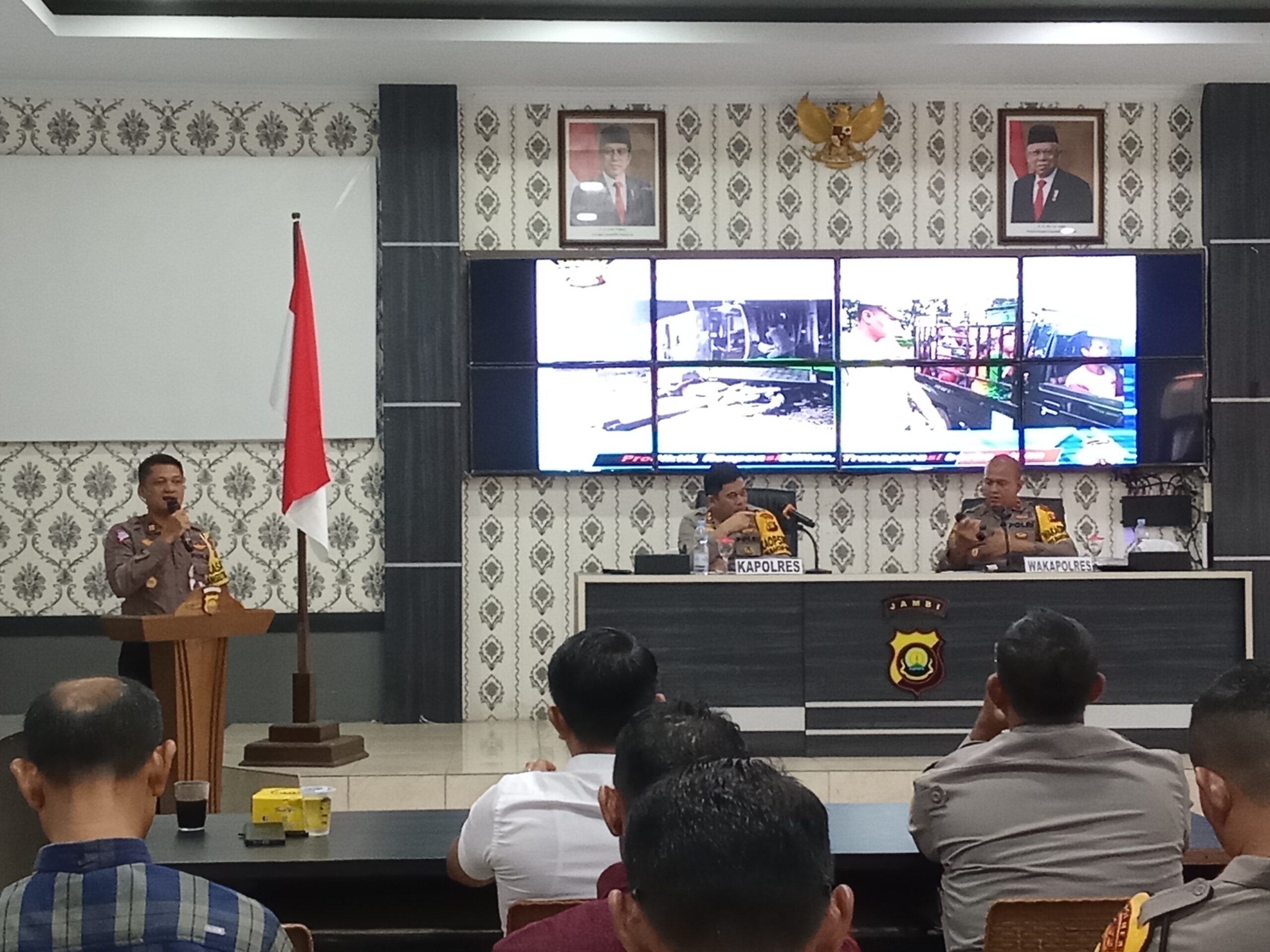 Kapolres Pimpin Langsung Gelar Operasi Dan Anev Di Aula Wira Satya Mapolres Merangin