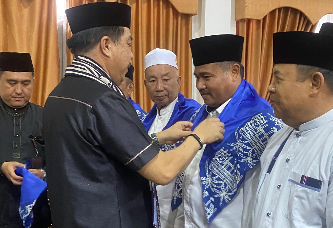 Pj Bupati Dampingi Gubernur Lepas 341 CJH Merangin Satu Orang Meninggal dan Tiga Orang Tambahan Pengganti dari Daerah Lain