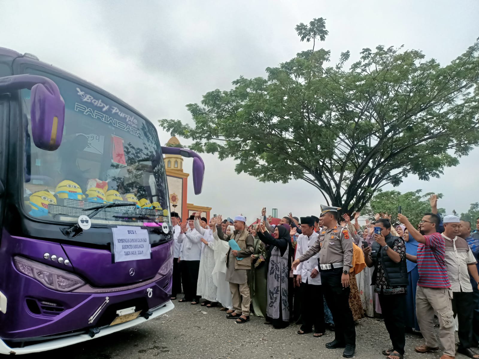 Kapolres Sarolangun Laksanakan Pelayanan publik Pengamanan. keberangkatan jemaah haji 2024 M – 1445H