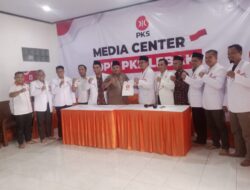 H. Akhmad Jajuli Bakal Calon Bupati Lebak Ambil Formulir Pendaftaran Ke PPP dan PKS