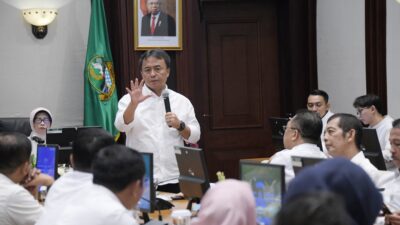 DPMPTSP se- Jabar Tandatantangani Pakta Integritas Dukung Usaha Supermikro