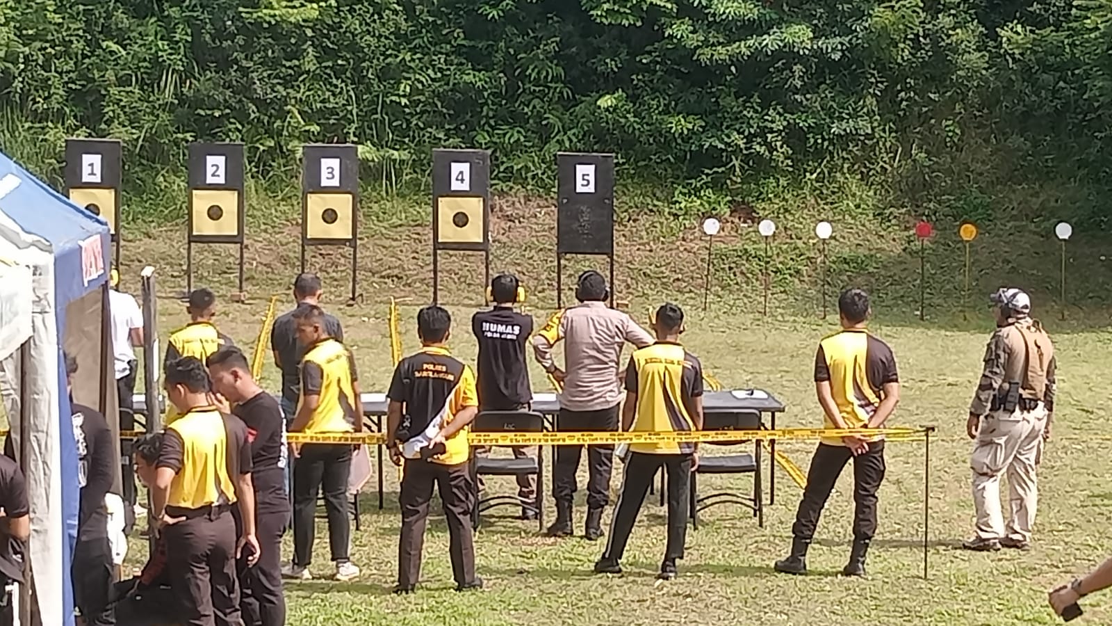 Polres Sarolangun Adakan Lomba Menembak Dalam Rangka Menyambut Hari Bhayangkara ke 78