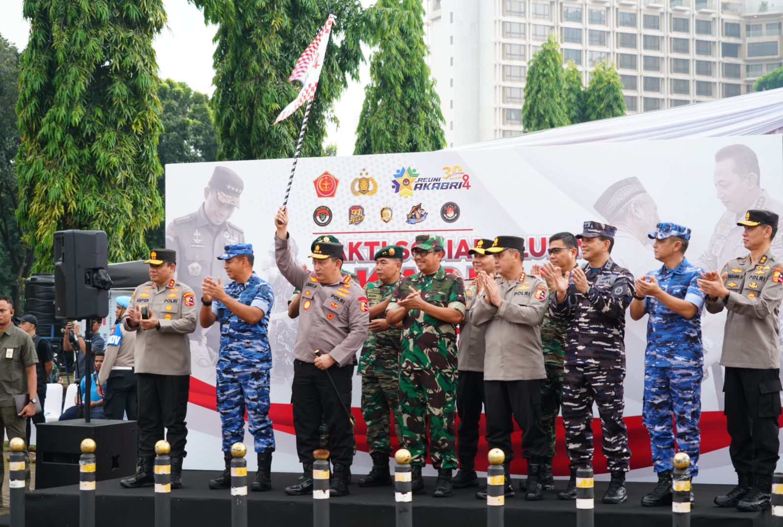 Bakti Sosial Dan Bakti Kesehatan Dalam Rangka 30 Tahun Pengabdian AKABRI 1994 Bertemakan “Bagimu Negeri Jiwa Raga Kami”