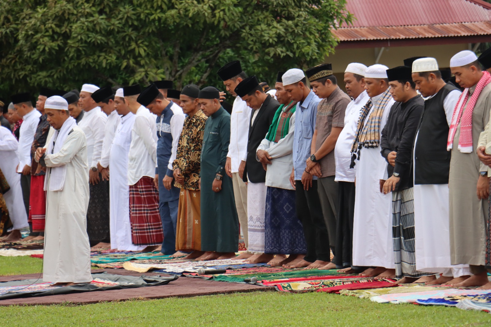 Polres Sarolangun Gelar Sholat Idul Adha Bersama Masyarakat Dan Pemotongan Hewan Kurban