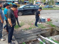 Rusaknya ruas jalan-jalan dalam Kota Bangko menjadi beban pikiran Pj Bupati Merangin