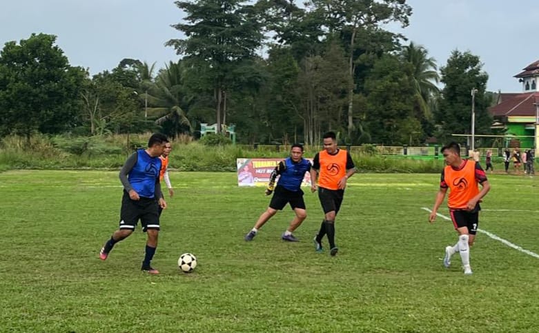 AKBP Budi Prasetya, S.IK, M. Si Buka Turnamen Mini Soccer Kapolres Sarolangun Cup Dalam Rangka Hari Bhayangkara Ke-78