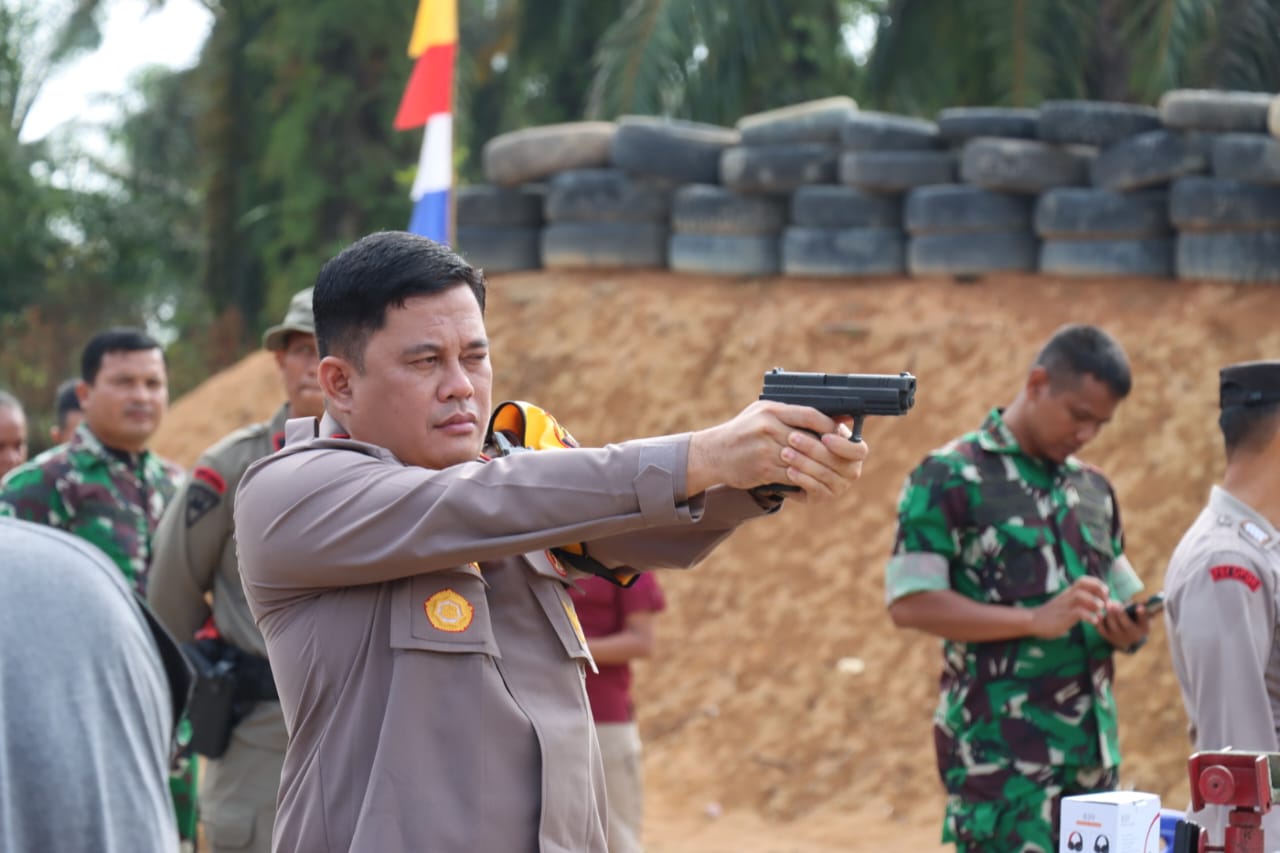 Polres Merangin Laksanakan Lomba Menembak dalam Rangka HUT Bhayangkara ke-78 tahun 2024 bersama Forkopimda