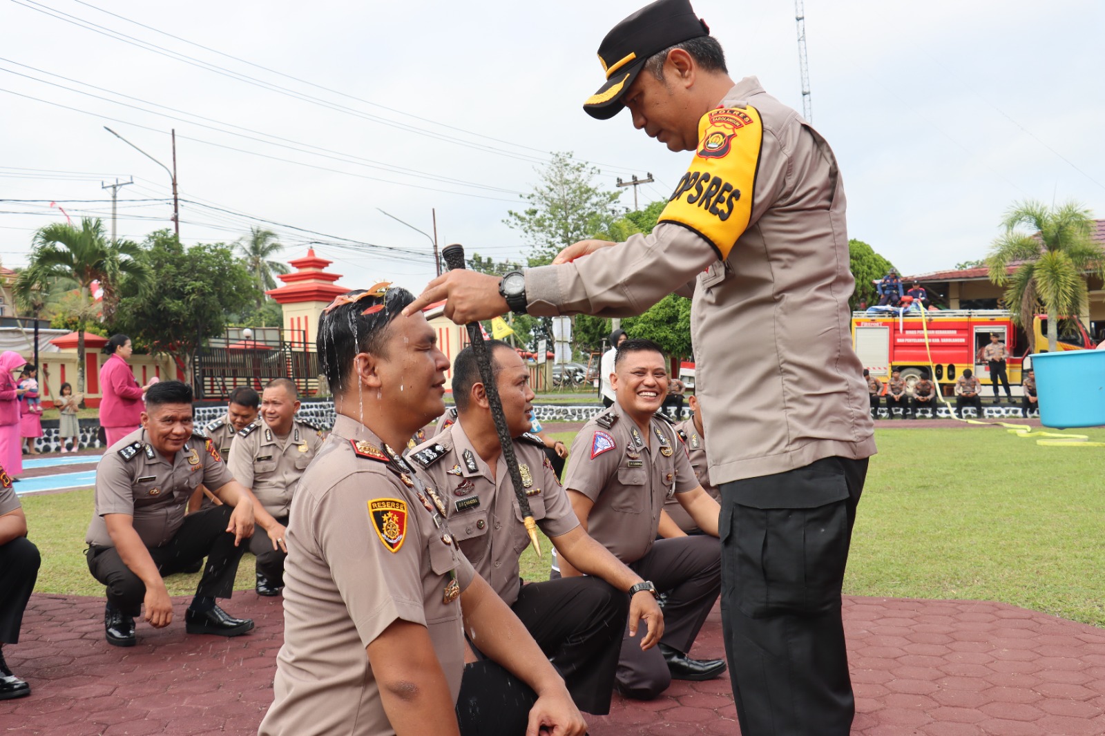 AKBP Budi Prasetya, S.IK, M. Si Pimpin Upacara Korp Raport, 21 Personil Naik Pangkat