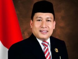 Ketua DPRD Kab. Bekasi BN Holik Qodratullah Pertanyakan Surat Pengunduran Diri PJ Bupati Dani Ramdan