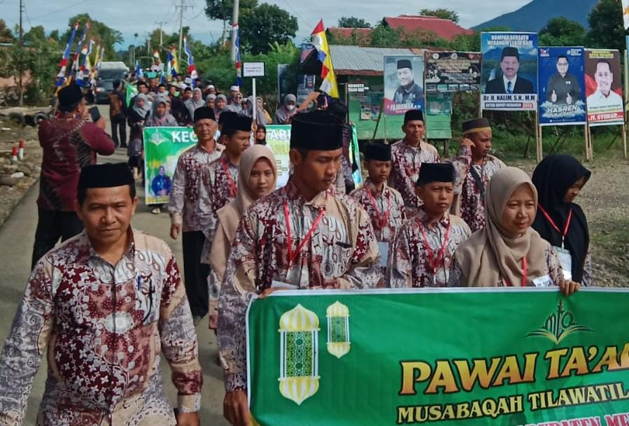 Pawai Ta’ruf MTQ ke-50 di Jangkat Meriah Diikuti Utusan dari 24 Kecamatan di Kabupaten Merangin