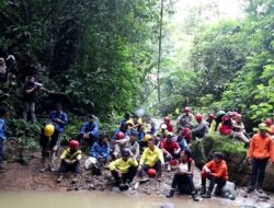 Mahasiswa Geologi, Takjub Dengan Goa Sengering Berlangit Batu Gamping, Ada Kamar dan Kursi Raja di Dalamnya