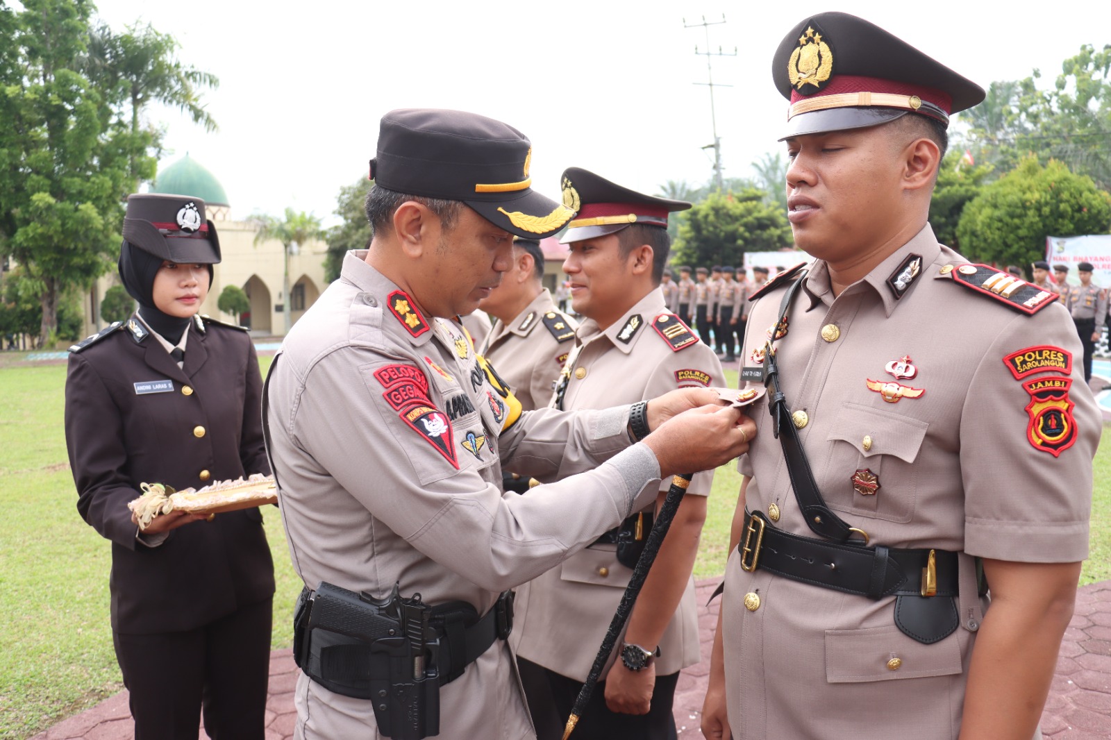 AKBP Budi Prasetya Pimpin Upacara Serah terima beberapa Jabatan di Polres Sarolangun