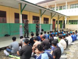 Babinsa Koramil 420-07/Sungai Manau Berikan Materi Bela Negara Dan Wasbang Dalam Rangka MPLS SMKN3 Merangin