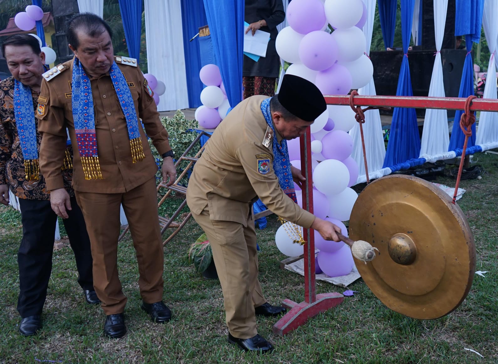 Perdana, Merangin Punya Sekolah Lansia Diresmikan Gubernur Jambi H Al Haris Bersama Pj Bupati di Desa Pulau Tujuh   