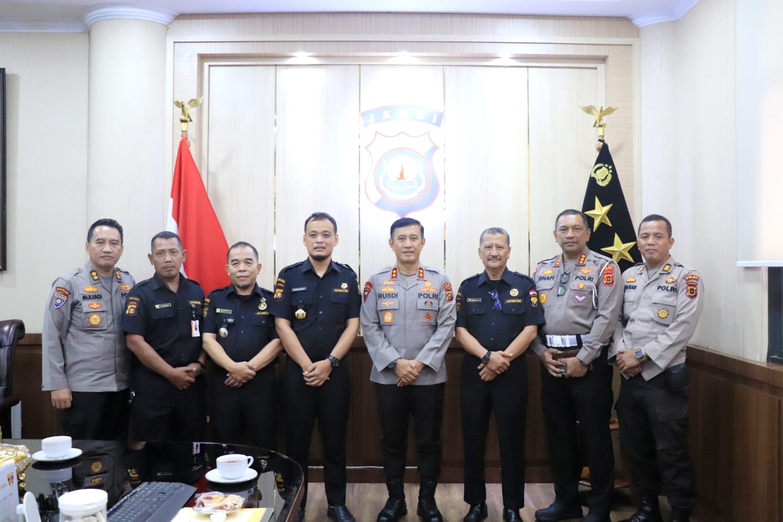 Irjen Pol Rusdi Hartono menerima kunjungan silaturahmi pengurus Senkom Mitra Polri Provinsi Jambi