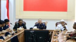 “Wakil Bupati Natuna Sambut Tim KKN-PPM UGM ‘Pesona Natuna 2024