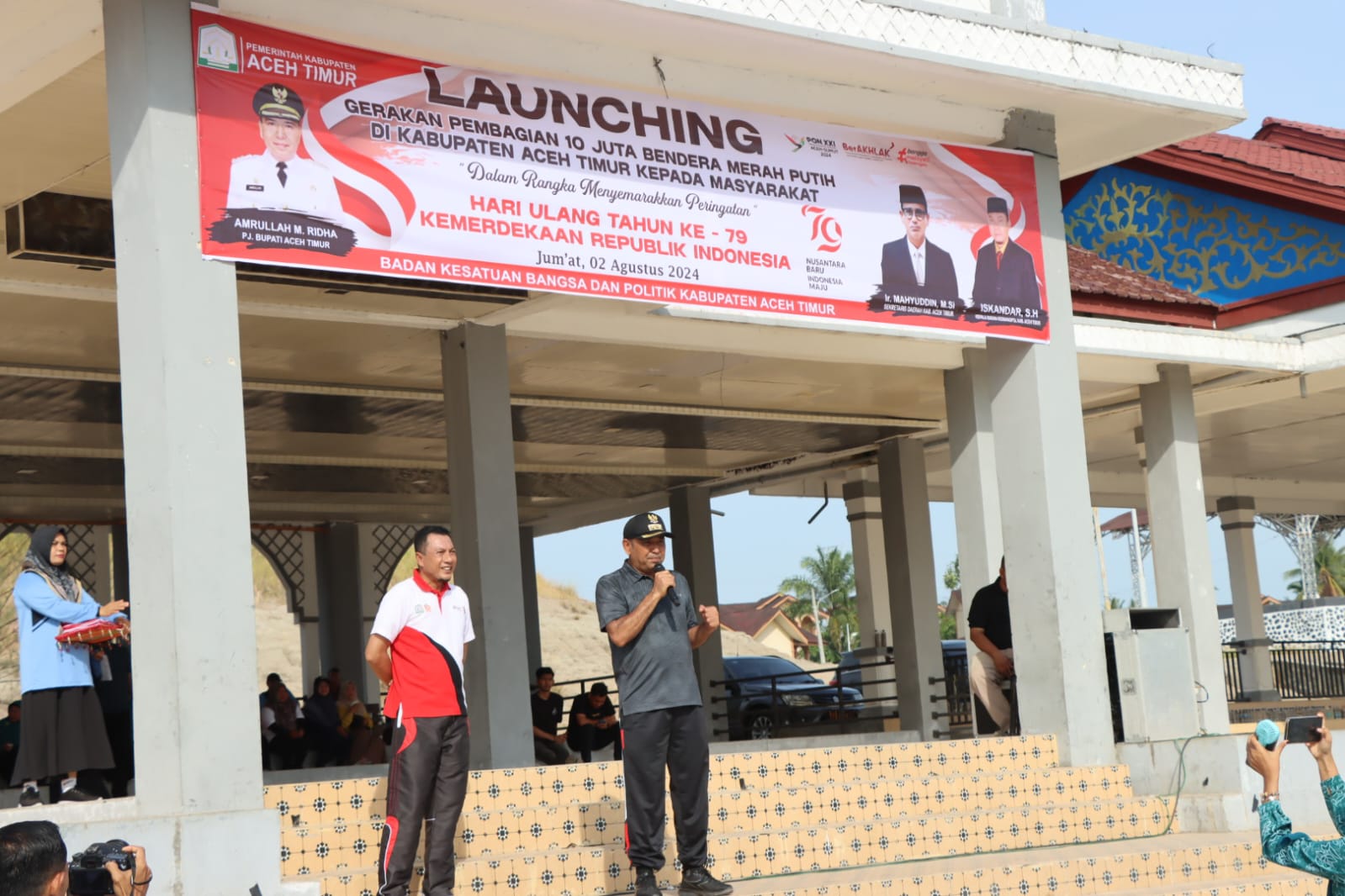 Kapolres Aceh Timur Dampingi Pj. Bupati Launching Gerakan 10 Juta Bendera Merah Putih