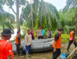 Tiga Hari Dilakukan Pencarian, Gadis Yang Tenggelam di Sungai Peureulak Ditemukan