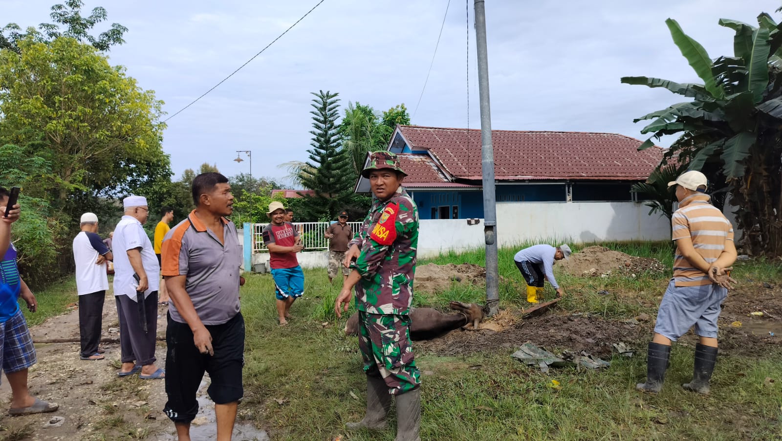 Bincang Santai, Jaga Hubungan Baik Babinsa Komsos Dengan Warga Binaan.