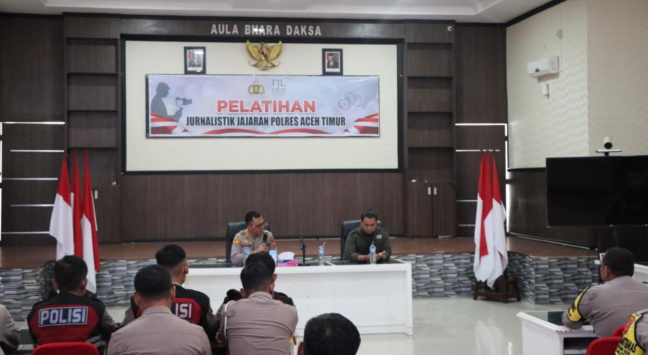 Kapolres Aceh Timur Menutup Kegiatan Pelatihan Jurnalistik Bagi Personel