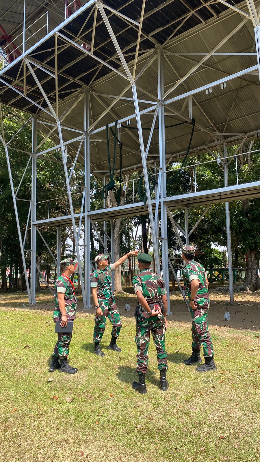 Giat Penelitian Binsat Di Satuan Yonif 502/UY Brigif 18 Divisi Infanteri II Kostrad