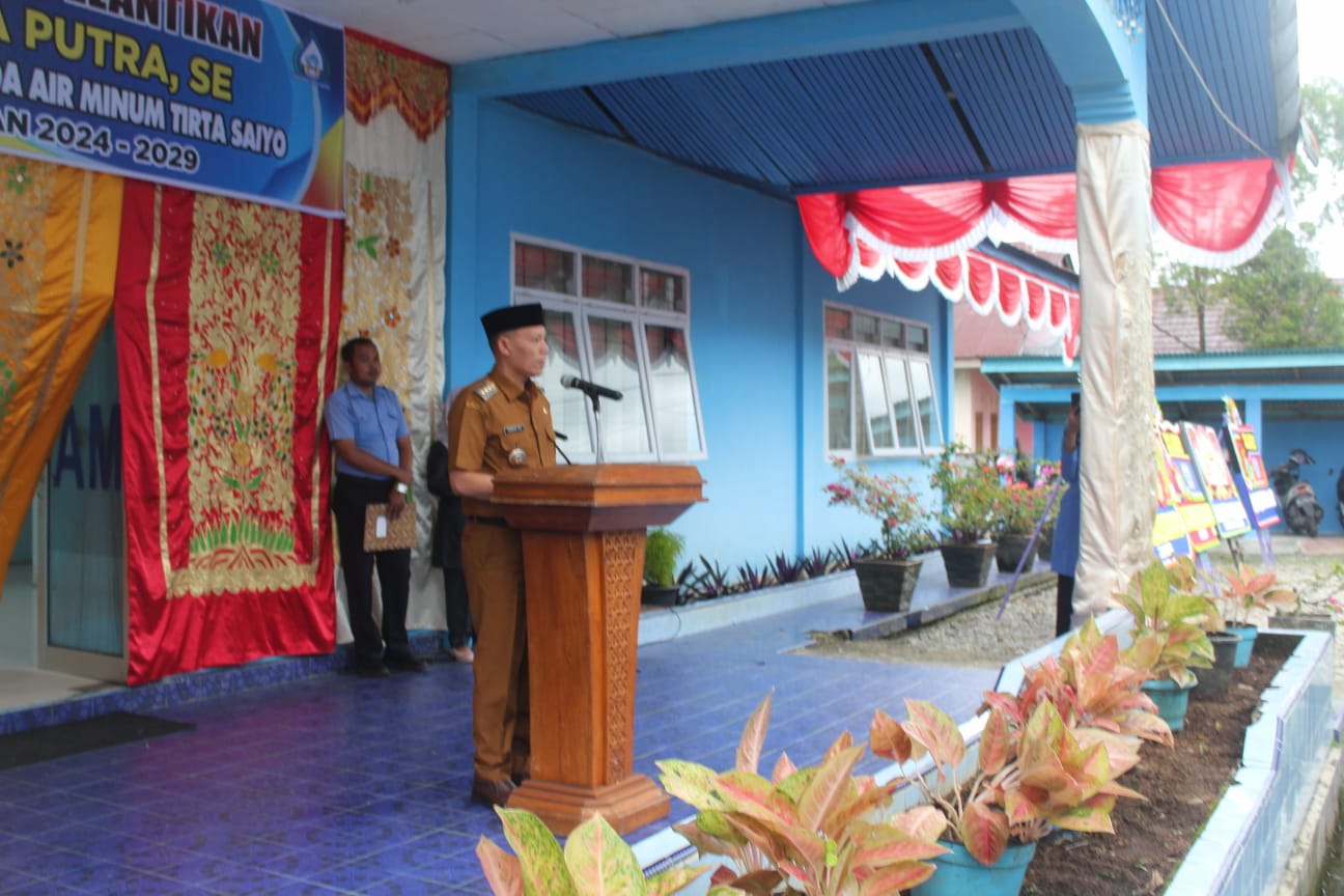 Lantik Dedi Eka Putra Selaku Direksi PDAM Tirta Saiyo, Sabar AS Berharap Pelayanan Bisa Lebih Baik